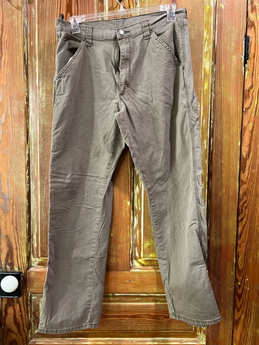 Wrangler Men's Olive Brown Straight-Leg Carpenter Pants